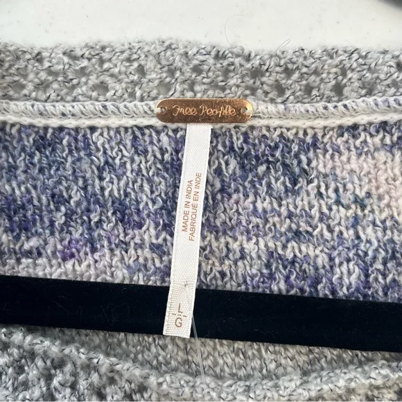 $168 Free People Large Saturn Poncho Top Sweater Crop Knit Crcheted - Picture 4 of 4